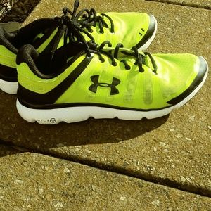 Under Armour Micro G Sneakers